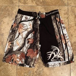 NWOT camo board shorts